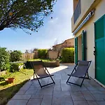 Hotel L'ecurie Du Castellas *