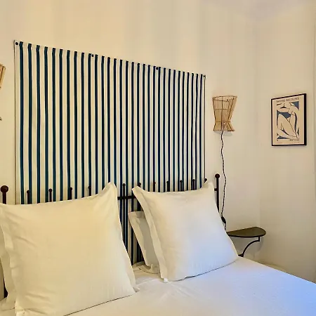 Hotel L'écurie Du Castellas *