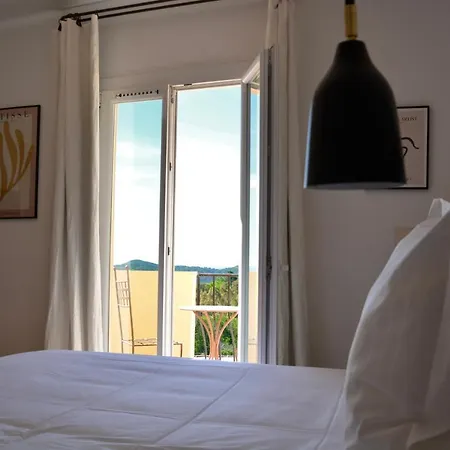 Hotel L'écurie Du Castellas *