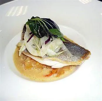 Hotel L'ecurie Du Castellas *