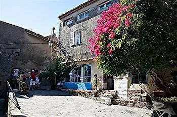L'ecurie Du Castellas Hotell *