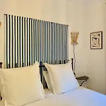 Hotel L'ecurie Du Castellas *
