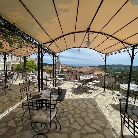 L'ecurie Du Castellas